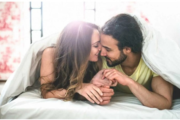 Let’s Get Intimate: 8 Tips for When Chronic Illness Gets in the Way of Your Sex Life