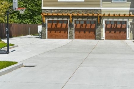 6 Steps to Remove Concrete Coatings