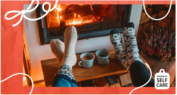 9 Tips to Navigate Social Media During the Holidays