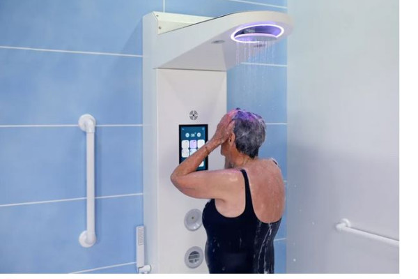Showee, a smart shower startup, shines a light on accessibility