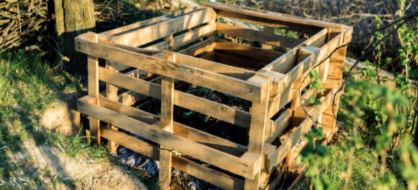 How to Make a Wood Compost Bin & Other DIY Compost Bins Ideas