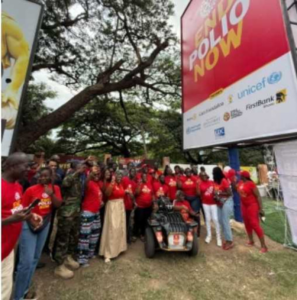 Ghana National PolioPlus Committee unveils “End Polio Now” billboard in Accra 