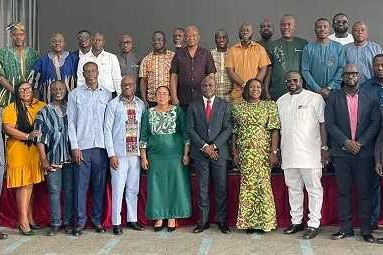 Govt to Roll Out 24-Hour Model Markets for 261 Districts in December 