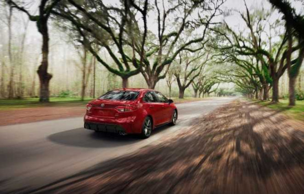 Toyota keeps betting on hybrid vehicles in the US 