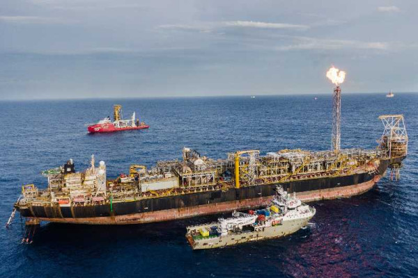 Ghana moves to reverse crude oil production decline with new investments