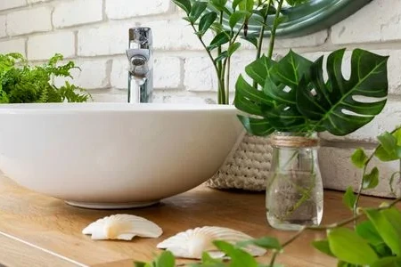 These 10 Cheap, Easy Bathroom Updates Make a Big Impact 