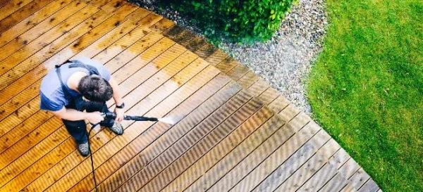 How to Restore a Wood Deck