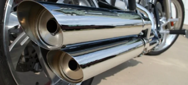 How to Clean Chrome Exhaust Pipes 