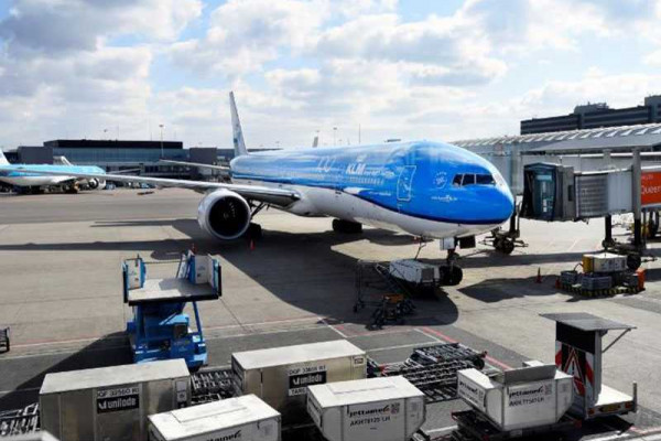  KLM passengers must bring their own face masks on all flights