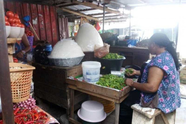 Prices of commodities swings at markets in Tema