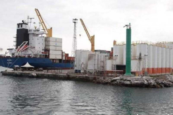 Africa's deepest liquid bulk terminal receives commercial tanker vessel