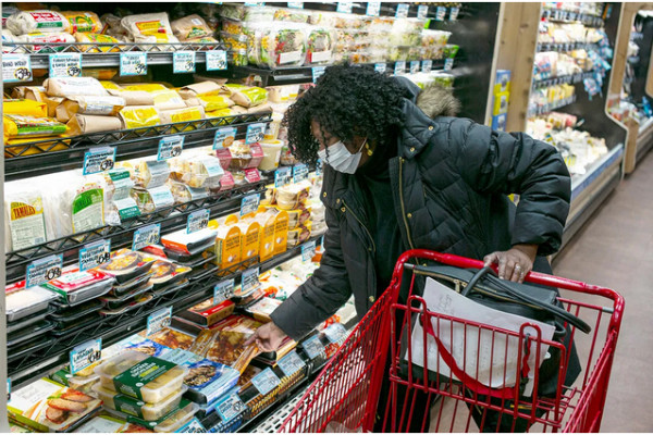 Gloves Won’t Reduce Your Risk of COVID-19 at the Grocery Store: Here’s What Will