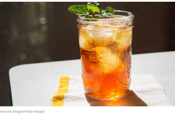 16 Herbs to Help You Beat the Heat, Plus Health Benefits and Recipes