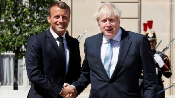 Brexit: Backstop indispensable, Macron tells Johnson