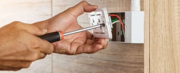 How to Install an Electrical Outlet 