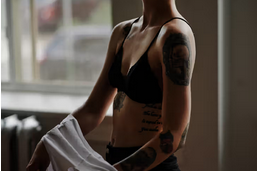 Where are breast cancer lumps most often located?