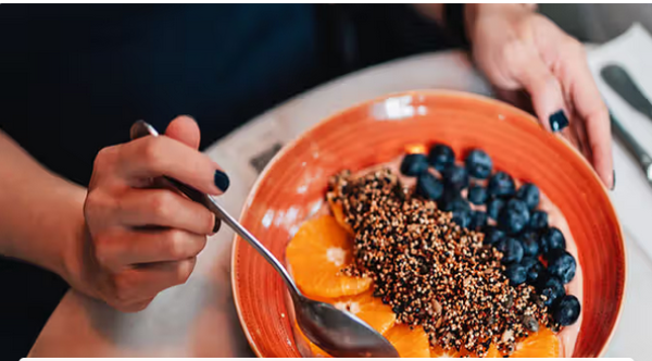 How to Build a Blood-Sugar-Friendly Plate, according to Registered Dietitian Dalina Soto