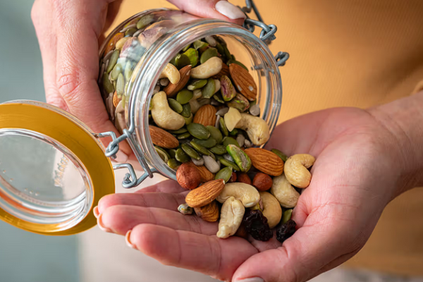 Eating Nuts May Help Reduce Food Cravings, Promote Weight Management