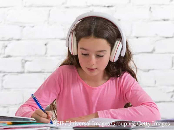 How to pick the right headphones for kids