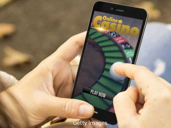 Online gambling faces fresh restrictions