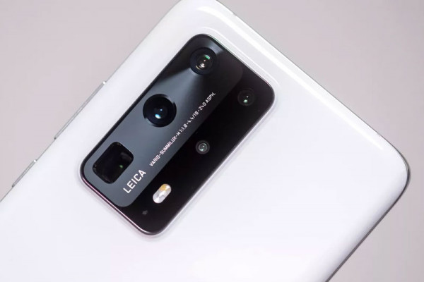 Huawei’s P40 Pro Plus is the smartphone zoom king