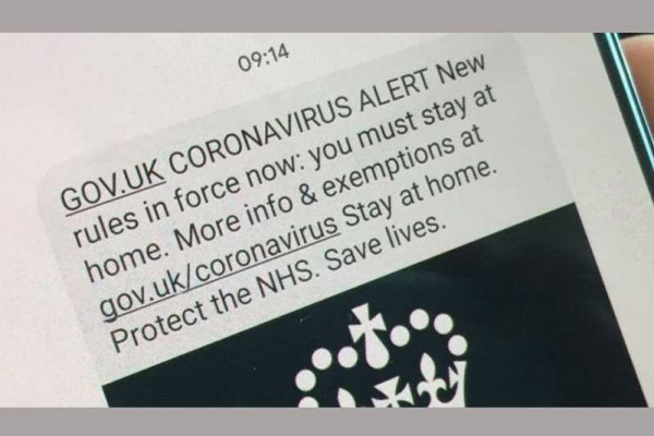  Coronavirus: Mobile networks send 'stay at home' text