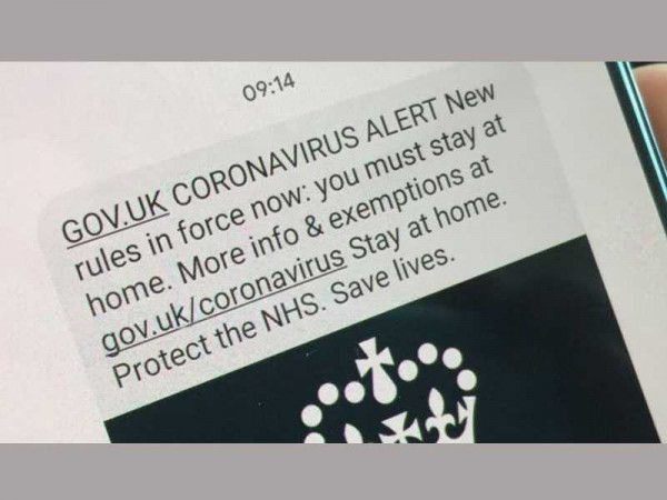  Coronavirus: Mobile networks send 'stay at home' text