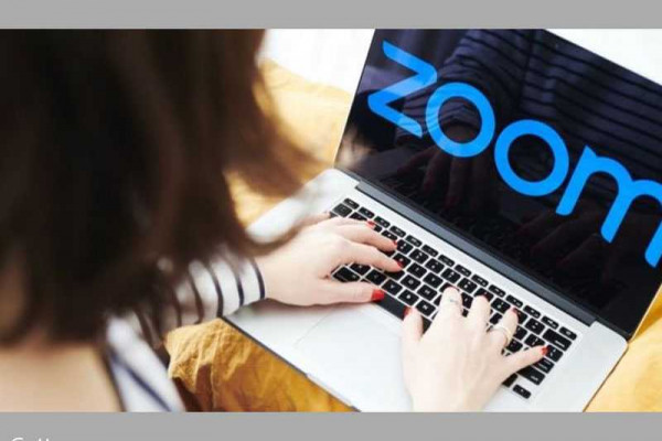  Zoom tackles hackers with new security measures