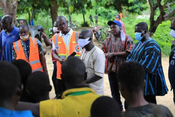 Tema NADMO undertakes COVID-19 sensitisation