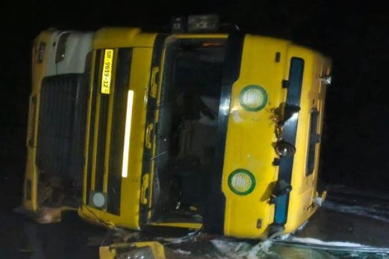 Fuel tanker overturns at Fume after brake failure