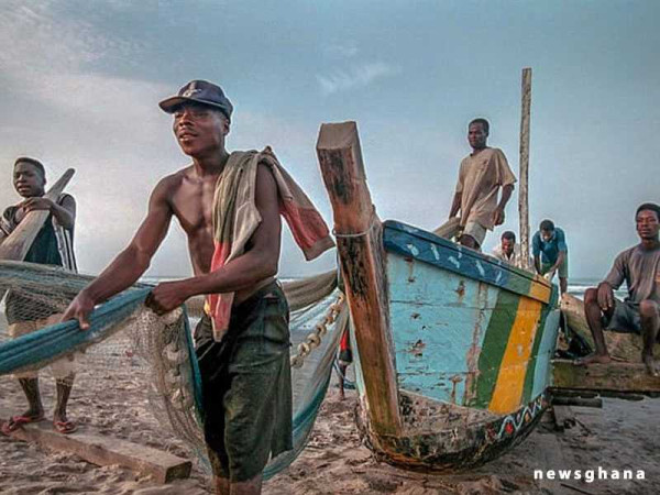 Local fishermen need insurance at their retirement age