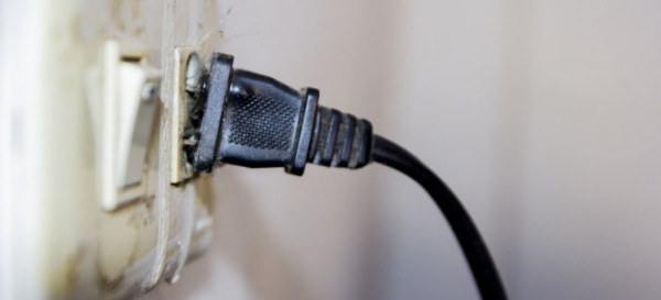 7 Common Electrical Problems and How to Solve Them