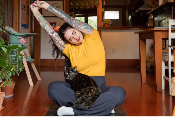 Holiday Stress: An 'Invisible Day' Could Help You Reset, Experts Say