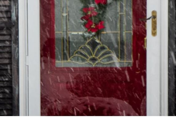 How to Paint an Aluminum Storm Door