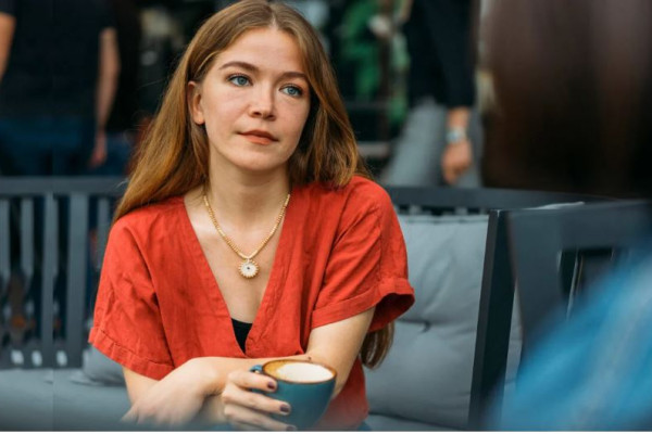 What Are the Early Signs of Addiction?