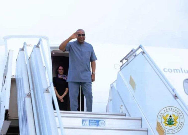 President Mahama off to Dubai in 'special aircraft provided by Ruler of UAE', ahead of Zambia Visit