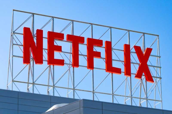 Netflix begins its password sharing crackdown in the US and global markets