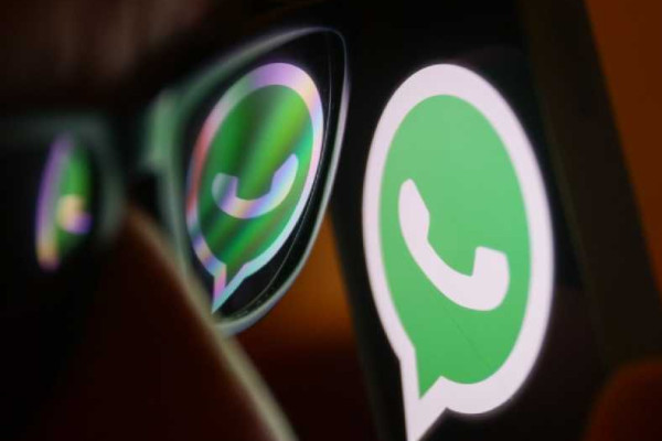 WhatsApp will now charge AI chatbots to operate in Italy