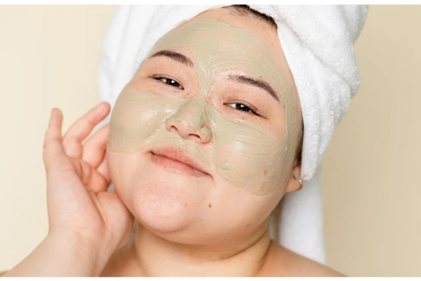 The Ultimate Guide to Skin Care: Expert Tips and Tricks for Every Skin Type