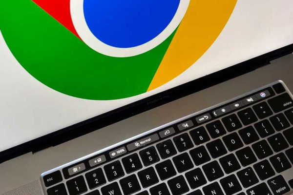 Chrome Will Use Experimental AI Feature to Organize Tabs, Write Reviews
