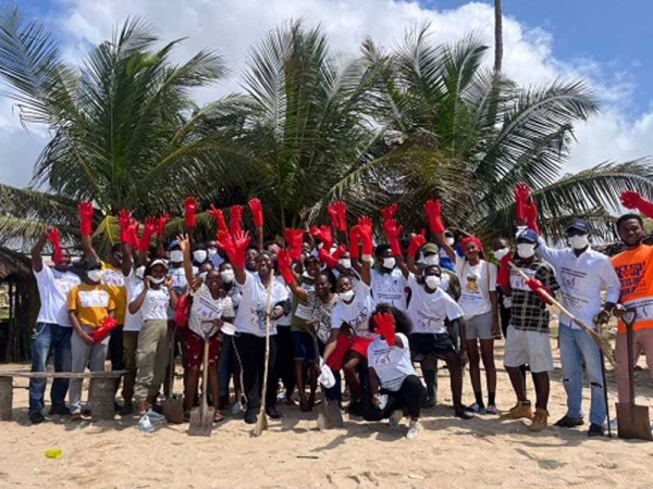 University of Education, Winneba students mark International Coastal Clean-up Day