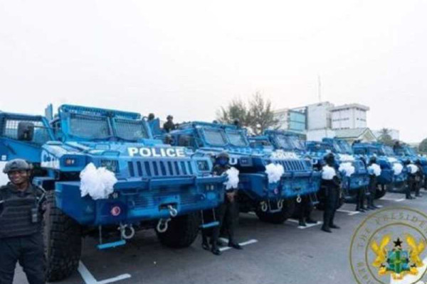 More resources flow in for Ghana Police; 100 vehicles, 600 motorbikes, 6 Apcs