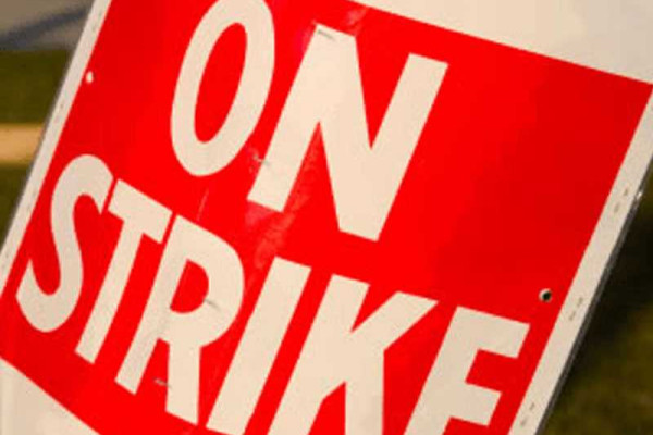 Public university workers remain on strike after continued stalemate