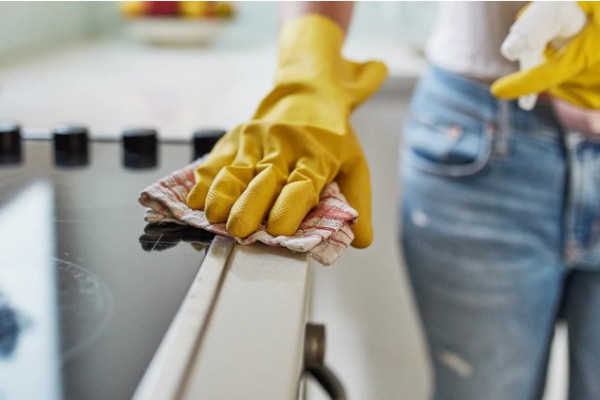 The Difference Between Disinfecting and Sterilizing
