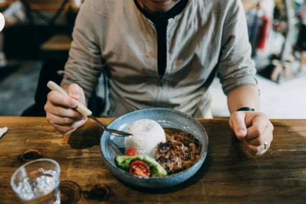 Longevity: Eating Less Protein Linked to Healthy Aging in New Studies