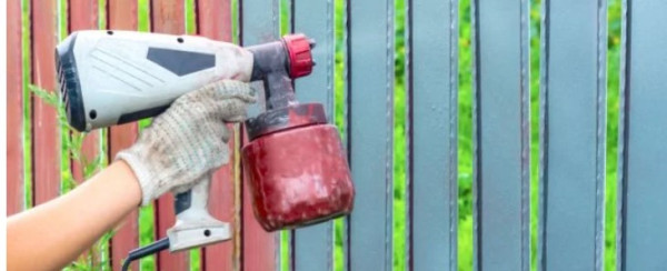 How to Spray Paint a Fence with Old Paint on It