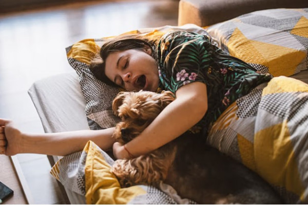 Want to Slow Your Biological Aging? Sleeping 6.4 to 7.8 Hours a Night May Help