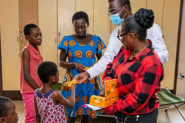 COCOBOD spreads chocolate love at hospitals on National Chocolate day