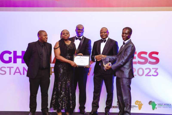 FBNBank receives bank of the year award at the 2023 GBSAS