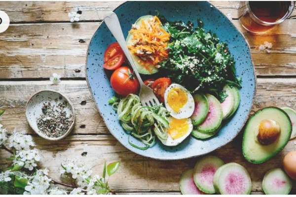 How I Dropped the Junk Food and Got Serious with an MS-Friendly Diet